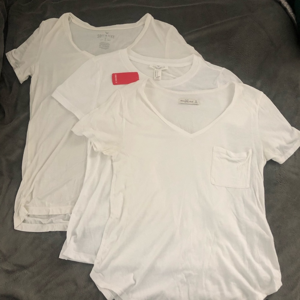 3 white T-shirt bundle
